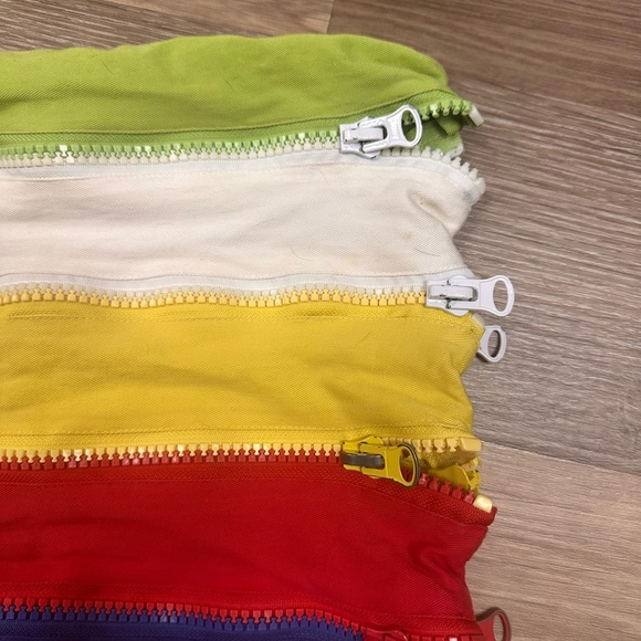 Dean Miller surfing collection zipper pillow covers. Set of 2. - Picture 4 of 5